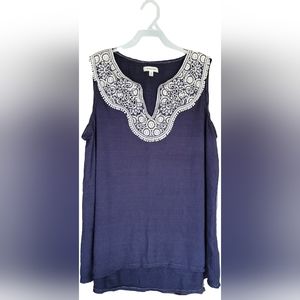 Max Studio Crochet Split V-Neck High-Low Flare Breezy Tank Top - L